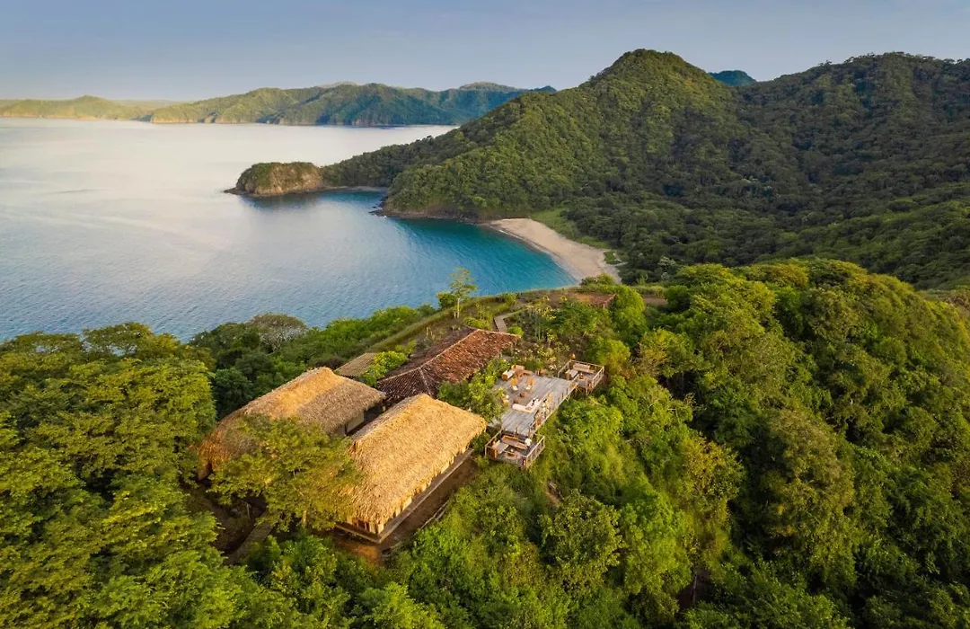 Luxe tent Kasiiya Papagayo